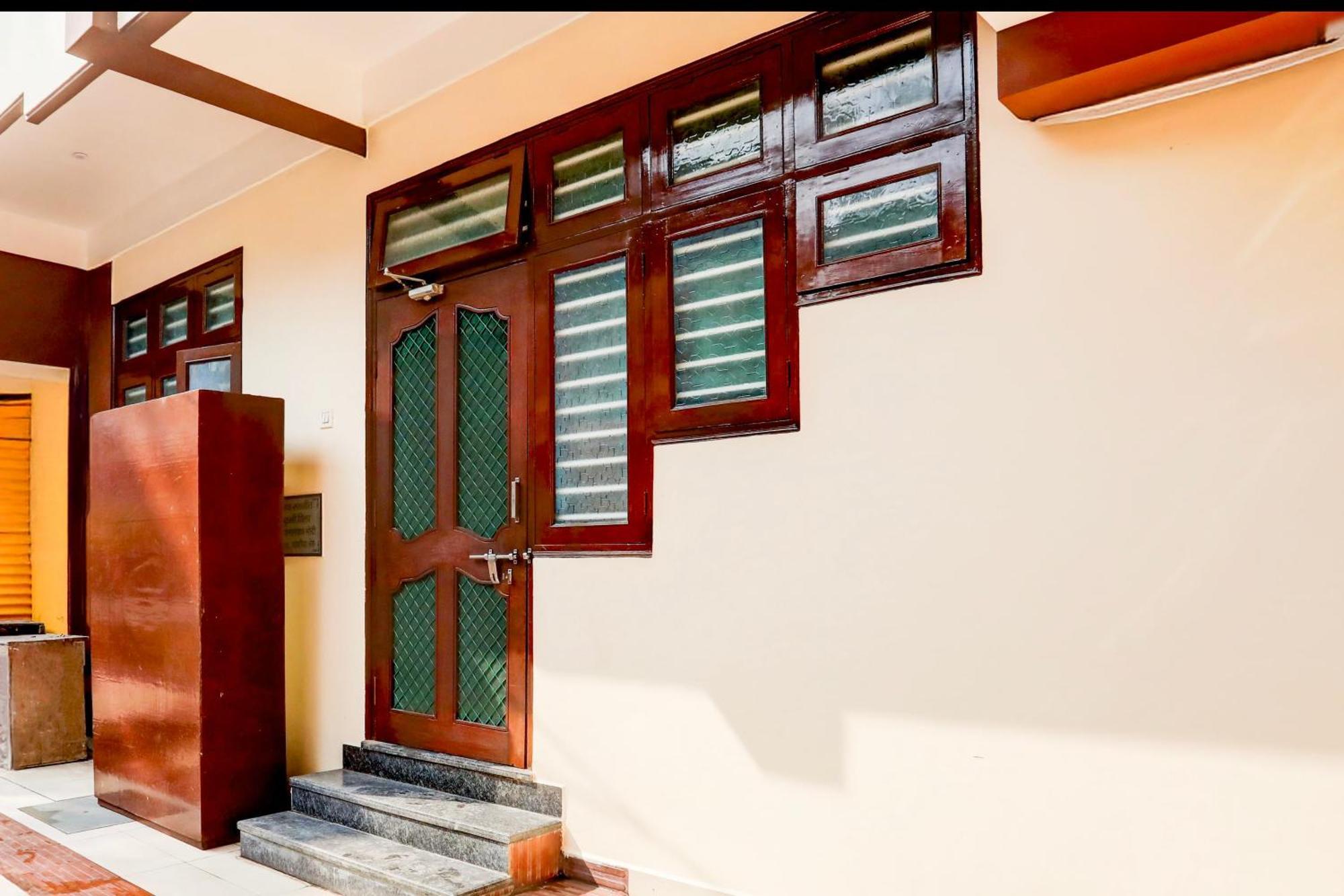 Hotel O The Baba Gest House Indore Zewnętrze zdjęcie